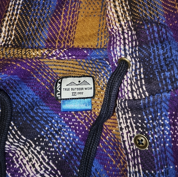 Kavu Jess Hooded Flannel Jacket - Picture 5 of 6